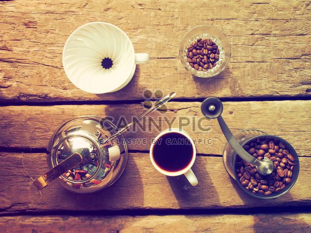Coffee set on wooden background - бесплатный image #186961