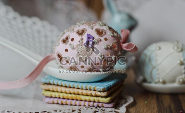 Easter cookies and decorative eggs - image gratuit #187531 