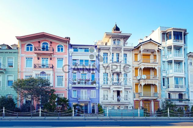 Colorful architecture of Istanbul - Kostenloses image #272331