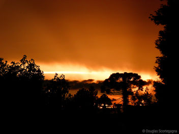 Fire in the sky - Kostenloses image #284711