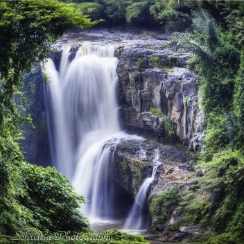 The Discreet Waterfall (DSC_0320) - image gratuit #285251 