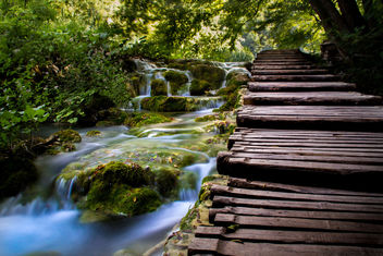 Waterfall in Plitvice - image #301021 gratis