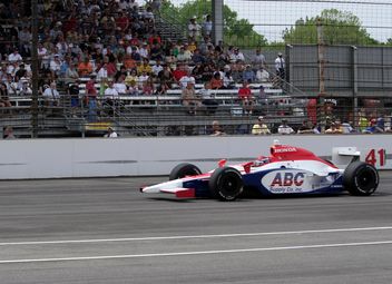 Jeff Simmons racing at Indy 500 - image gratuit #305691 