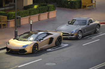 Matte Gold Lamborghini Aventador and Matte Gray Mercedes SLS - image #316161 gratis