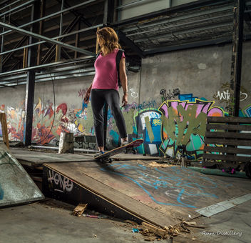 Milf Skater Girl - Kostenloses image #318871