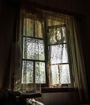 Haunted With Ghosts - image gratuit #319331 