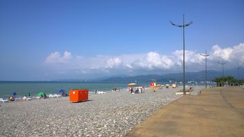 Popular beach in Batumi - Kostenloses image #333131