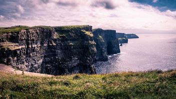 Cliffs of Moher panorama - Clare, Ireland - Landscape photography - image #447371 gratis