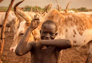 Mundari Boy, Sth Sudan - image #465191 gratis