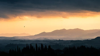 Sunset in Ghizzano - Tuscany, Italy - Landscape photography - бесплатный image #467641
