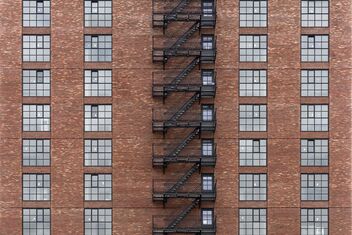 Fire escape, NY style - image #473111 gratis