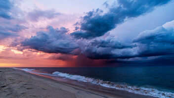 Stormy Beach Sunset - Kostenloses image #500971