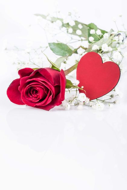 Red rose and heart - image #182991 gratis