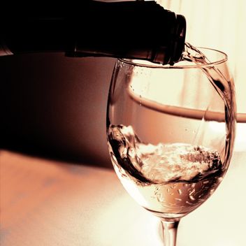 Wine glass and Bottle - image #184011 gratis