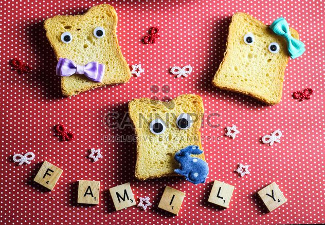 Funny toasts and word family of small cubes - image #187371 gratis