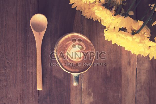 Coffee latte and spoon - image #197921 gratis