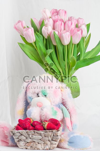 Bouquet of pink tulips - image #272581 gratis
