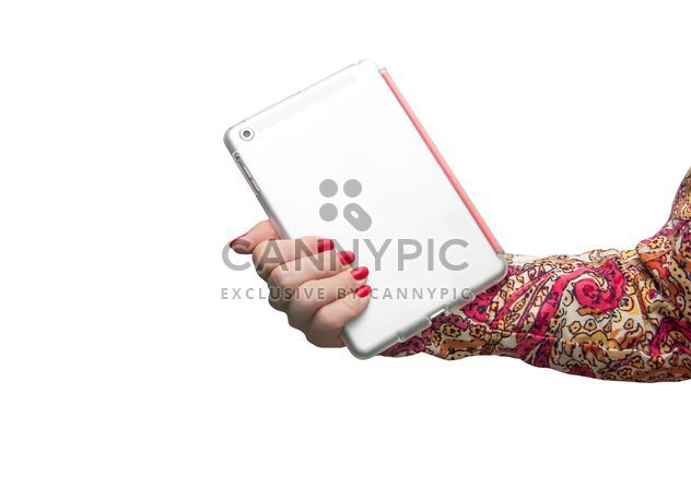 Tablet computer in female hand - бесплатный image #273171