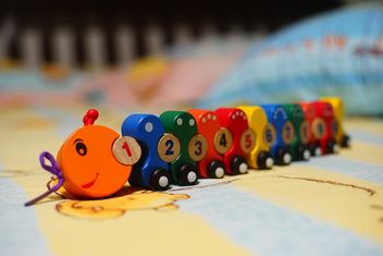 #Caterpillar #train, 1 to 10 Numbers, wooden toys. #mylastphoto?? - бесплатный image #274781