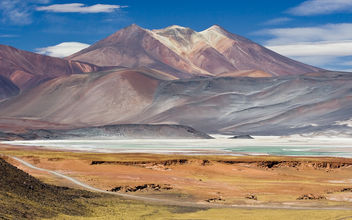Miscanti Lagoon - San Pedro de Atacama, Chile - бесплатный image #280311