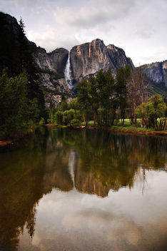 Upper Yosemite Falls - image #284371 gratis