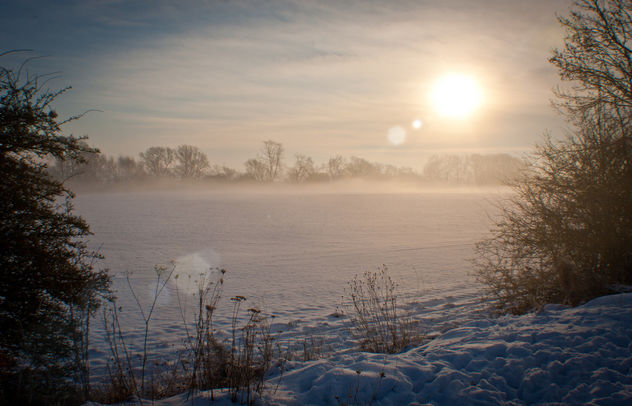snowy sun rise - image #287551 gratis