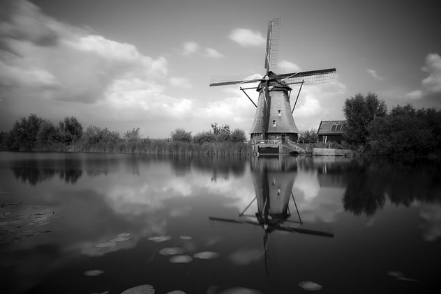 Windmill, Kinderdijk. - image gratuit #289091 