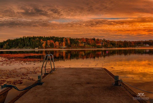 Sunset at a small pier in Danderyd, Stockholm - Free image #291261