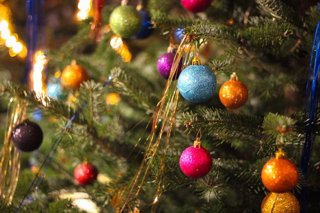 Decorated Christmas tree - image gratuit #302361 