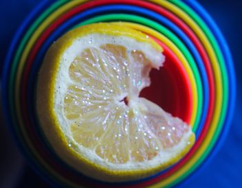 Glittered lemon slice - image gratuit #302841 