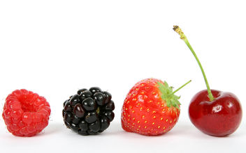 Summer fruit salad ingredients, strawberry, blackberry, cherry - Free image #309441