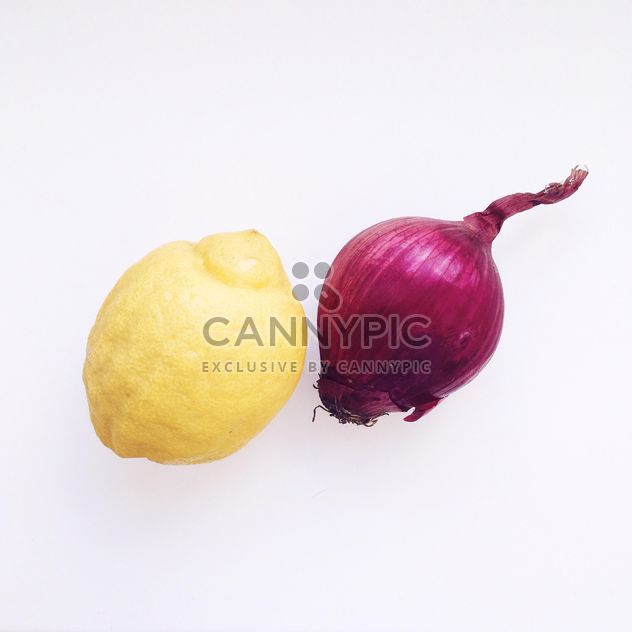 onion and lemon - image #330711 gratis