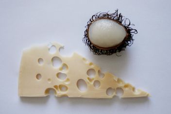 slice of cheese and rambutan - image #330731 gratis