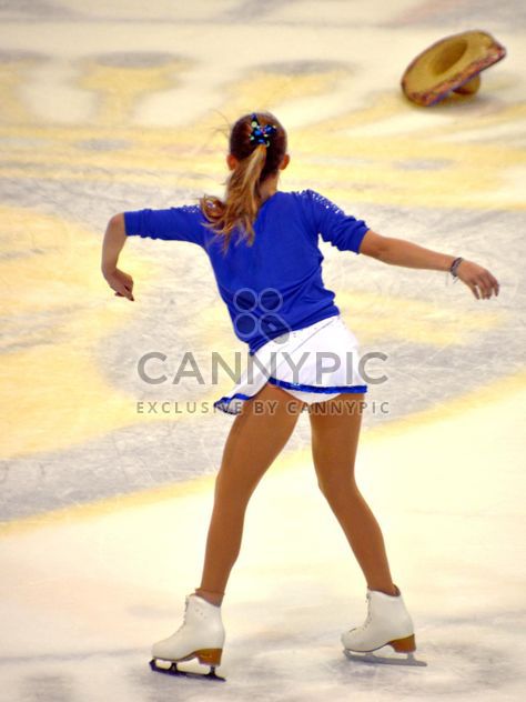 Ice skating dancer - Kostenloses image #330931