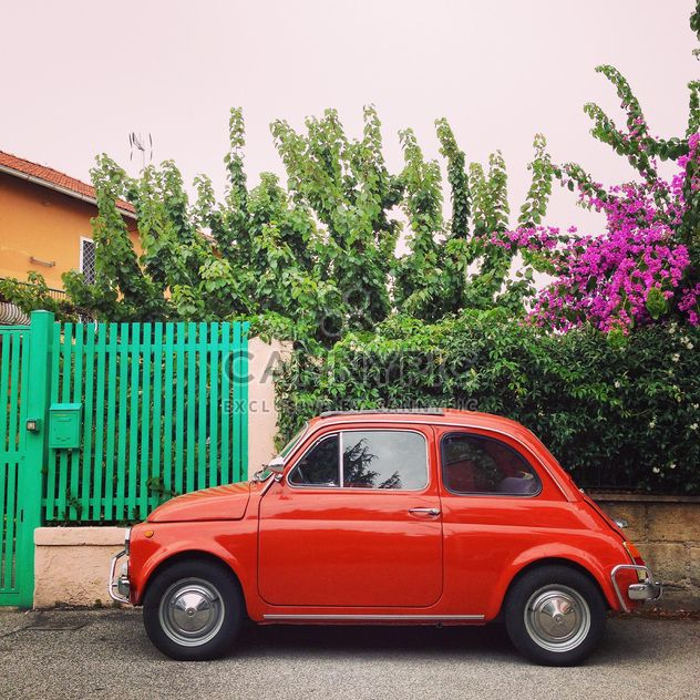 Red Fiat 500 car - image gratuit #331231 