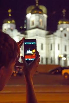 the temple at night with lights, shot on a mobile phone. Pyatigorsk Russia #churchru - бесплатный image #360371