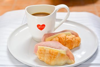 Sandwiches and cup of coffee - image gratuit #380501 
