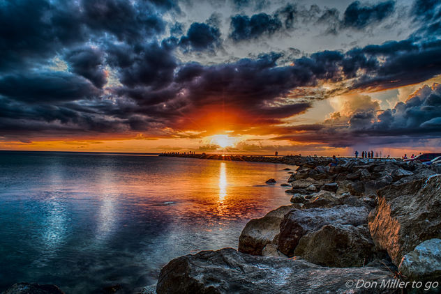 Cloudy Sunset at the Jetty - бесплатный image #387011